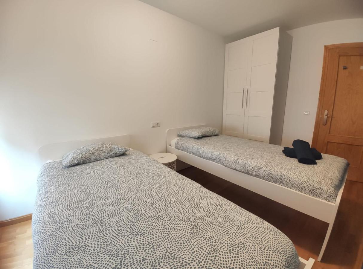 Apartamento Miral21 Jaca Exterior photo
