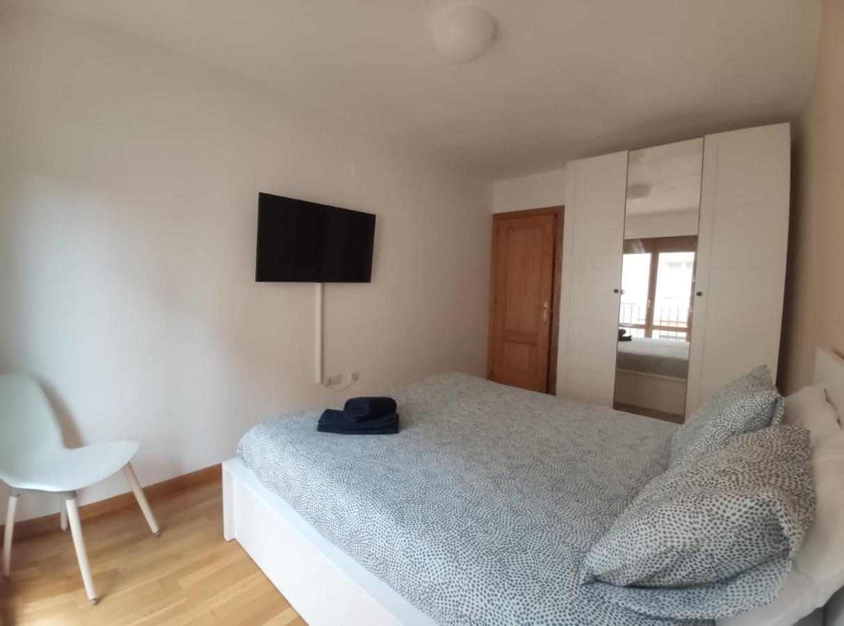 Apartamento Miral21 Jaca Exterior photo
